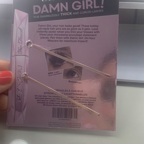 Too Faced Damn Girl Hair Pin (RARE!!) - Picture 3 of 3